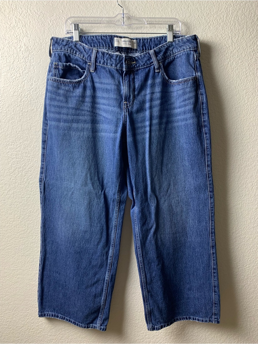 Hollister Low Rise Baggy Jeans Size 14S W32 Short Medium Wash Denim EUC